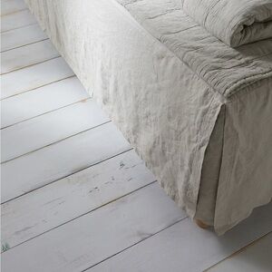 H&M Washed Linen Bedskirt - Twin / Beige